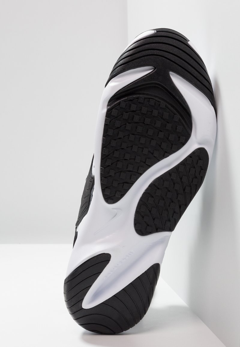 Nike Sportswear Zoom Trainers White Black White Zalando Co Uk