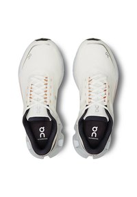 On CLOUDSPARK - Road running shoes - ivory glacier