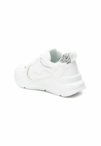 XTI Zapatillas - white