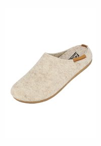 Beige Filzschlappen mit runder Zehenpartie, weichem Material und einem braunen Lederakzent an der Rückseite. Flache, flexible Sohle für den Innenbereich.