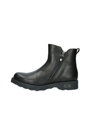 Stivali alla caviglia in pelle nera con zip laterale, punta arrotondata, superficie testurizzata e suola in gomma. Presenta una piccola linguetta sul tallone.