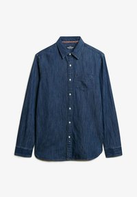 Denim overhemd in donkerblauw met lange mouwen, knoopsluiting aan de voorkant, puntige kraag en een borstzak. Zachte textuur met subtiel patroon.