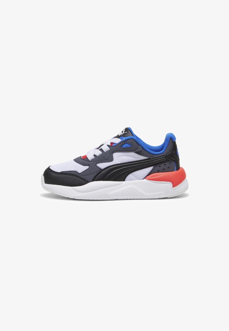 Sport sneaker with a white mesh upper, black and grey synthetic overlays, blue accents at the collar, and a red heel. Features a white sole.