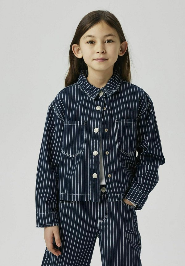 STRAIGHT FIT - Hemdbluse