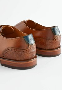 Next LEATHER SINGLE MONK SHOES - Zakelijke loafers - tan brown
