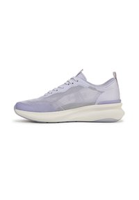 Sneaker atletico viola chiaro con tomaia in mesh, suola imbottita e punta arrotondata. Presenta chiusura con lacci e accenti minimalisti.