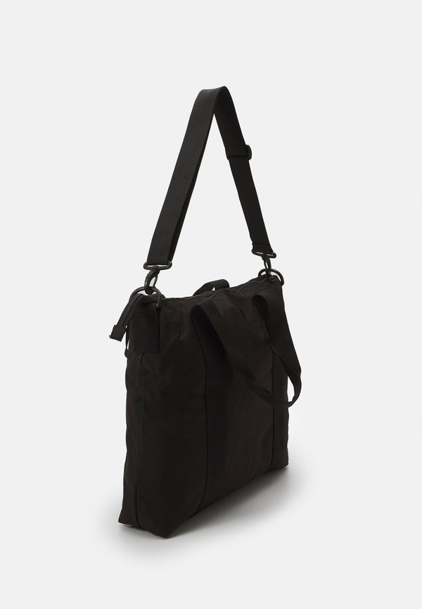 CORE TOTE - Sports bag4