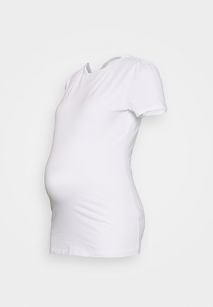 T-shirt de maternidade em algodão branco, com mangas curtas, decote redondo e uma forma ajustada para acomodar uma barriga em crescimento.