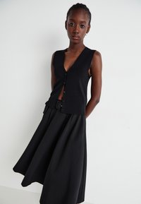 Vero Moda VMTARISA SKIRT - A-line skjørt - black