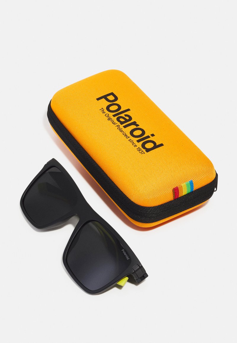 Polaroid Black Sunglasses with Yellow Case Polaroid Sunglasses PLD-2149-S 71CEX main image 3