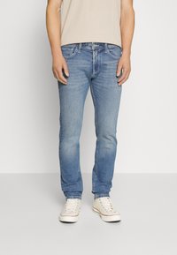 TOM TAILOR DENIM Traperice uskog kroja - mid stone wash denim