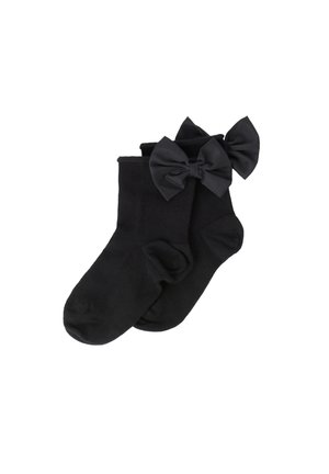 Czarne bawełniane skarpetki z dwoma dużymi, czarnymi kokardami na kostce, o prążkowanej teksturze i długości do kostek.
