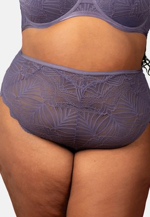 Briefs - storm