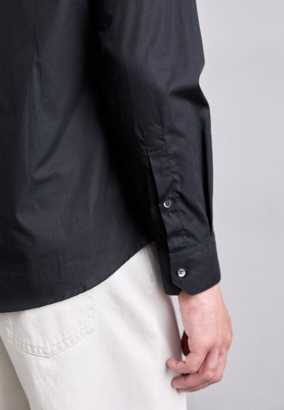 Emporio Armani SHIRT - Camicia - schwarz