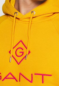 GANT Sweat à capuche - mustard yellow