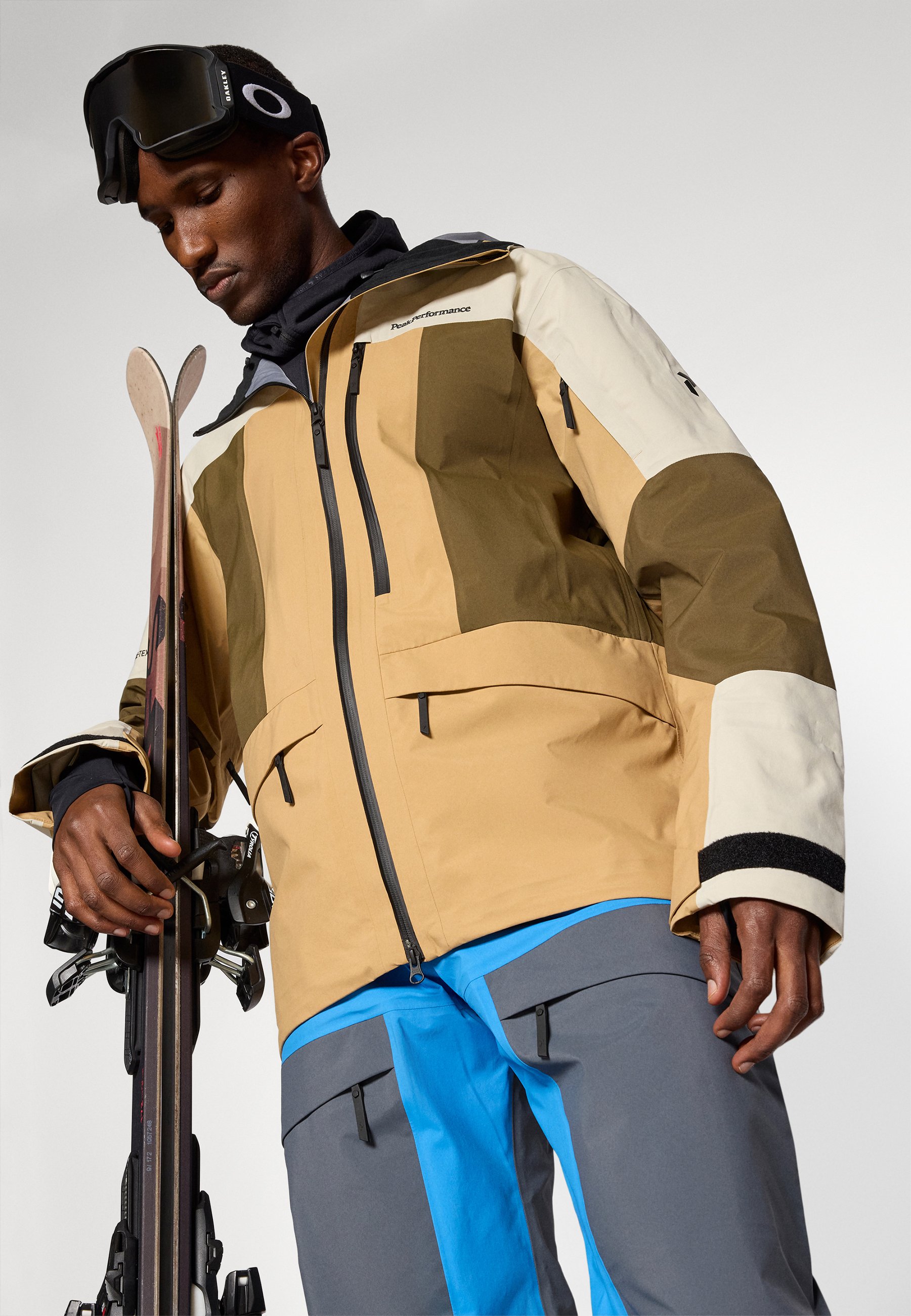 Peak Performance GRAVITY JACKET - Ski jacket - sierra sand/khaki