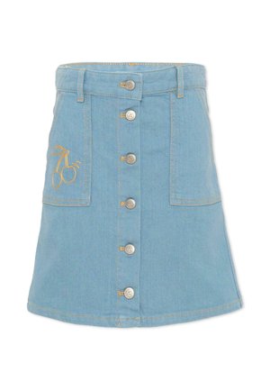 Gonna di denim azzurro chiaro con bottoni frontali, due tasche frontali e un piccolo ricamo a forma di ciliegia sulla tasca sinistra.