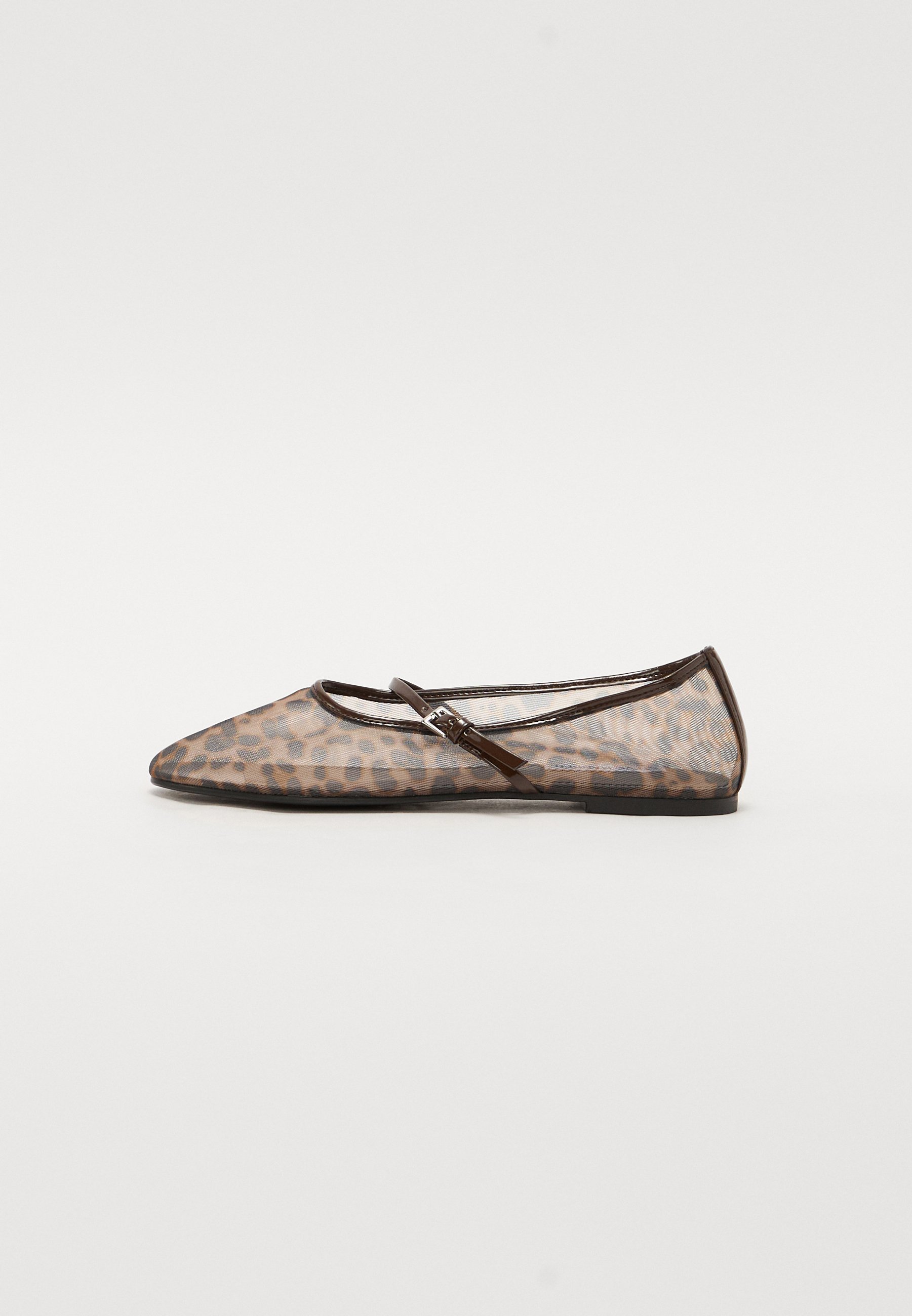 バレエシューズ STEVE MADDEN MASH BALLETS SM11003765-04004-001_01.jpg?v=