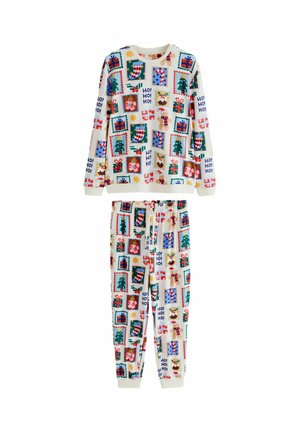 Weißes Kinder-Weihnachtspyjama-Set mit langen Ärmeln und Hose, dekoriert mit Geschenken, Weihnachtsbäumen, Zuckerstangen und dem Text "Ho! Ho! Ho!".