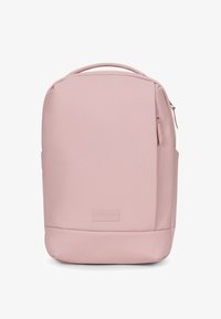 Unselected, cnnct f matte powder