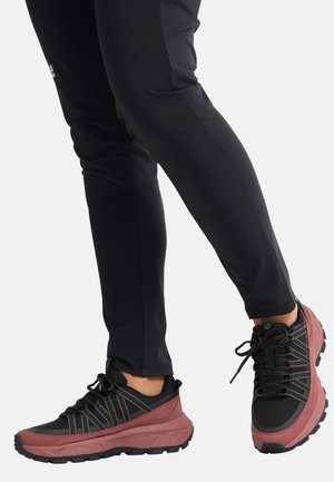 WILD TEXAPORE LOW W - Outdoorschoenen - mineral red