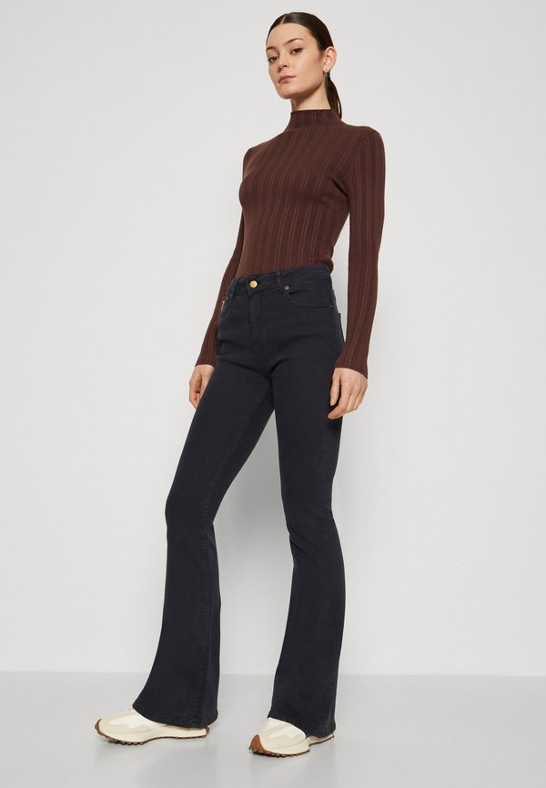 RAVAL MEGALIA SHOT - Flared Jeans4