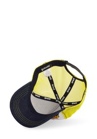 Casquette de baseball avec un dos en maille jaune et un devant en denim sombre. Dotée d'une visière courbée, d'une sangle ajustable et d'étiquettes intérieures de marque.