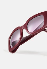 VOGUE Eyewear Sunglasses - full bordeaux