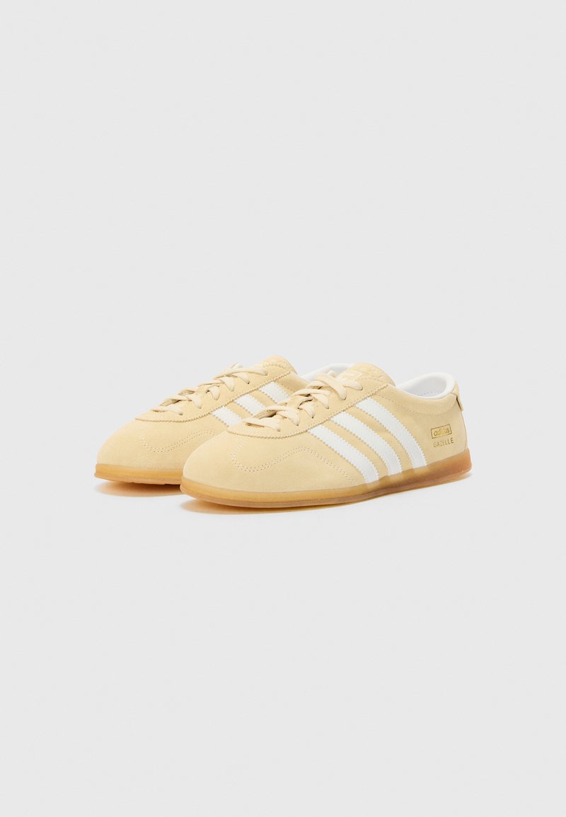 adidas gazelle silver green womens adidas Women's Originals Gazelle Indoor Shoes, Magic Beige / Cloud White / Gum / 9.5