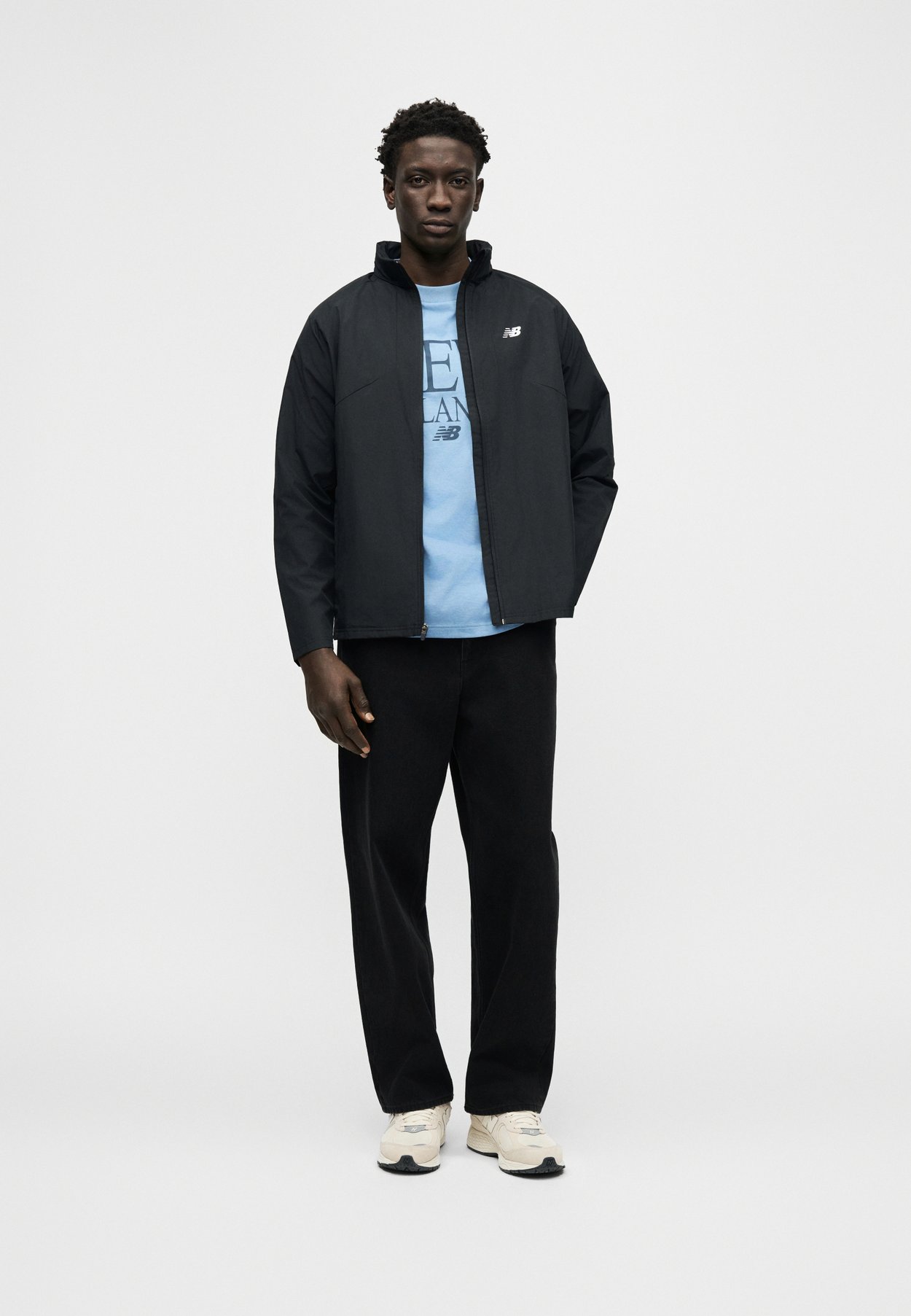 ACTIVE JACKET