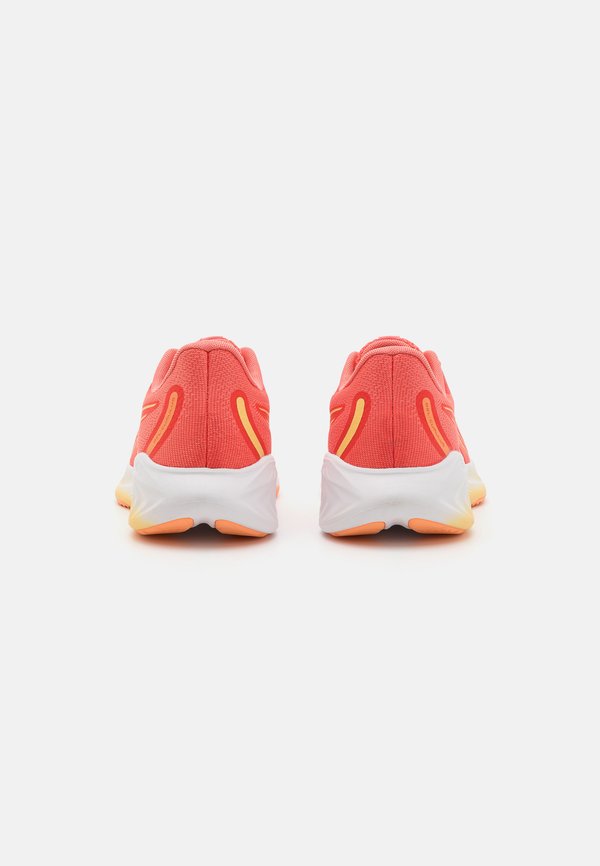 GEL CUMULUS 26 UNISEX – Laufschuh Straße