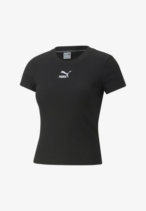 Sort ribbet kortærmet t-shirt med rund halsudskæring og hvid Puma-logo på brystet. Stof er glat med fine lodrette linjer.