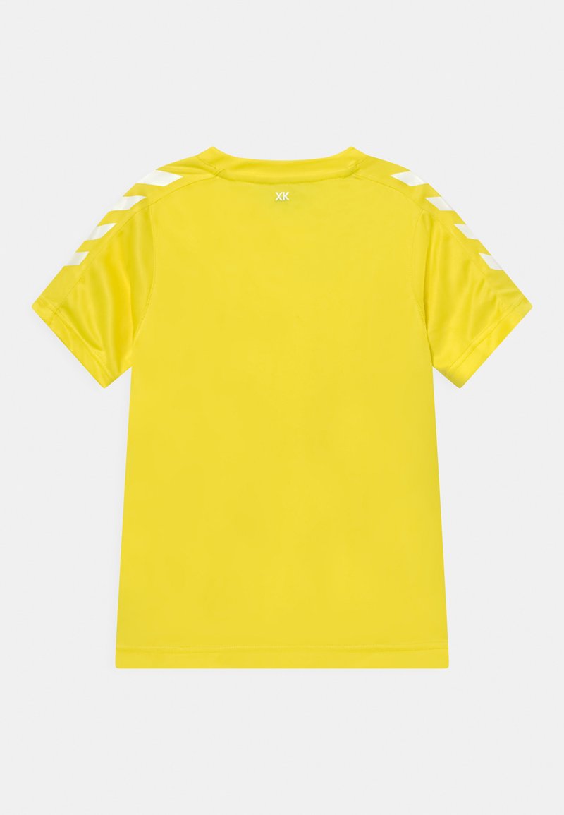 Kinder Sportbekleidung | Hummel HMLCORE XK POLY JERSEY S/S T-Shirt print blazing yellow/gelb - PM22949 Kinder Sportbekleidung | Hummel HMLCORE XK POLY JERSEY S/S T-Shirt print blazing yellow/gelb - PM22949
