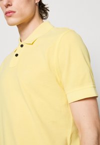 BOSS PRIME - Polo majica - bright yellow