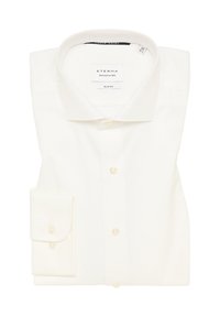 Weißes Slim-Fit-Hemd aus glattem Stoff, mit Button-Down-Kragen, einer einzelnen Brusttasche und perlmuttfarbenen Knöpfen.