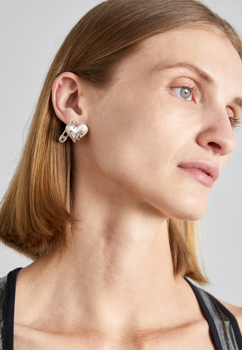 Vivienne Westwood ORIETTA EARRINGS Boucles d