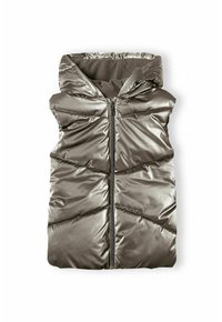 Chaleco acolchado gris metálico con capucha, cierre frontal con cremallera y costuras en forma de cheurón. Textura lisa con forro interior suave.