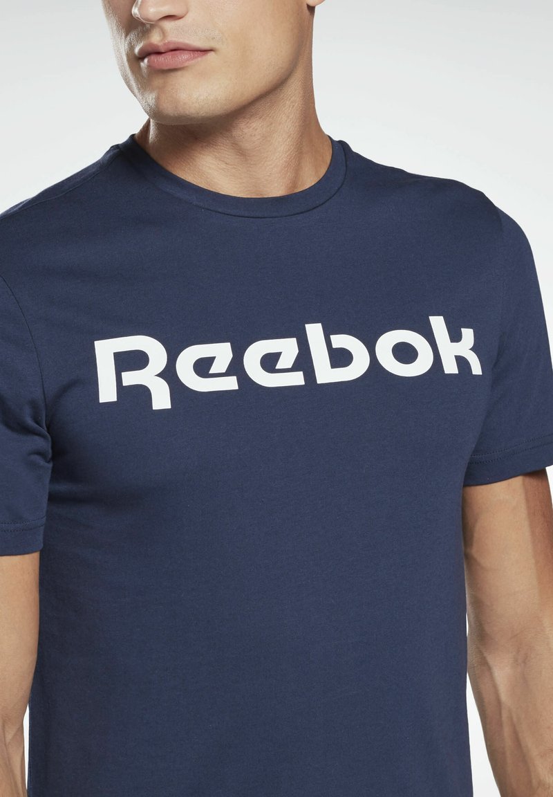 Reebok elements t shirt Clearance