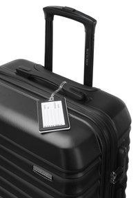 WITTCHEN MEDIUM SUITCASE WITH LUGGAGE TAG FROM ABS - Kufr - black
