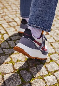 Reebok Classic Baskets basses - grey