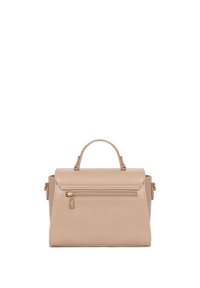 Borsa beige realizzata in pelle texturizzata con una forma strutturata, tasca con zip sul davanti, manico superiore e accessori in metallo dorato.