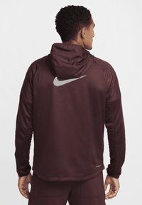 Nike Performance SPHERE MILER - Running jacket - burgundy crush burgundy crush
