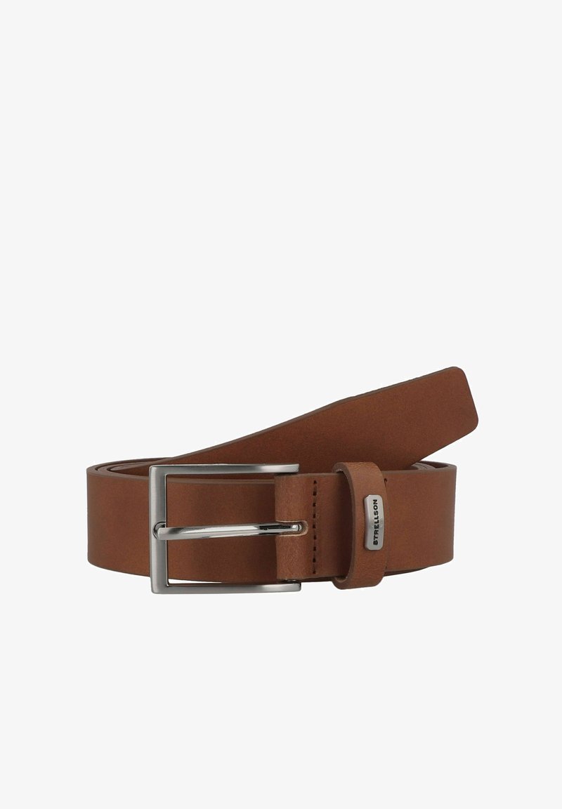 Cintura in pelle marrone con fibbia in metallo argentato lucido, design piatto, con un accento del logo vicino alla fibbia e una superficie liscia.