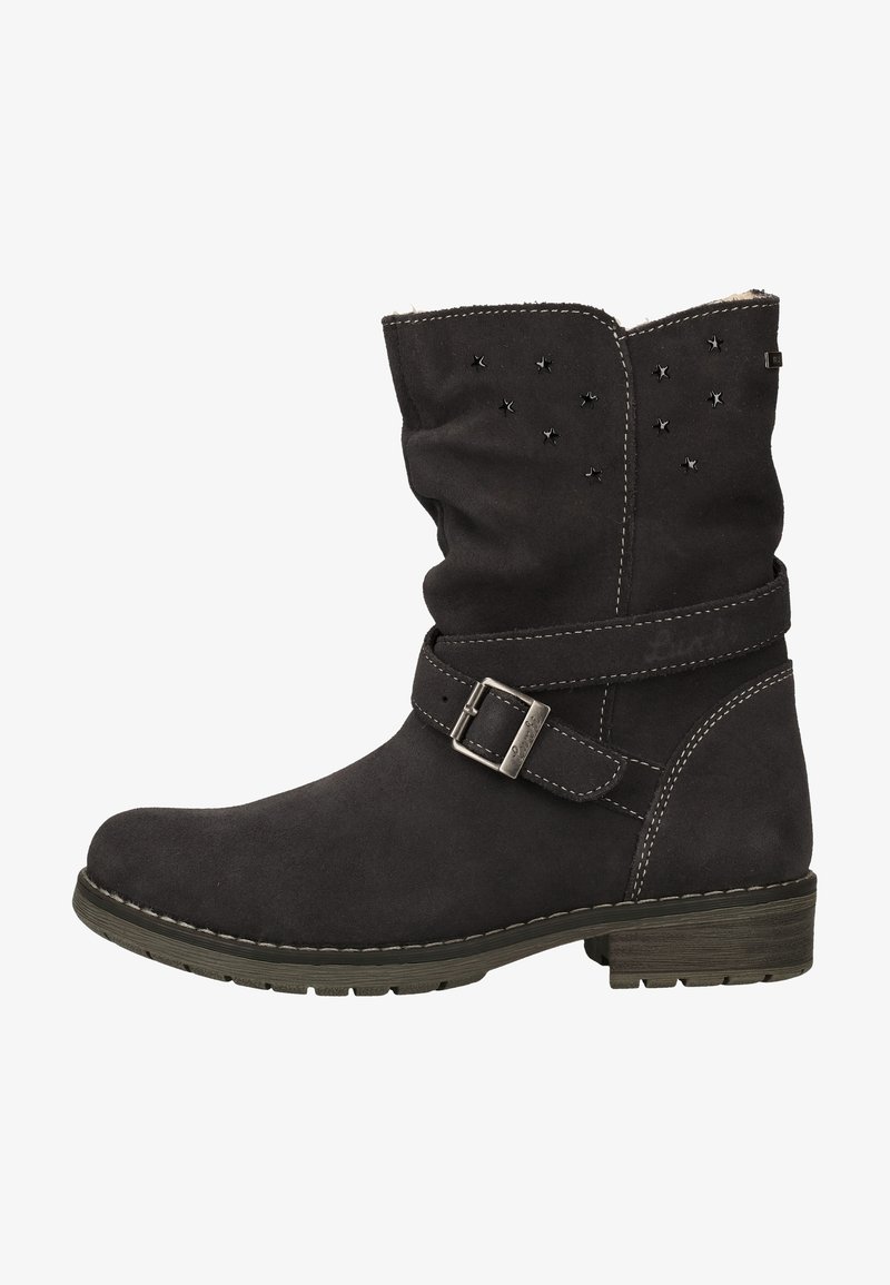 Botte mi-mollet en daim noir avec des clous en forme d'étoile, une bride latérale à boucle, des coutures blanches et un petit talon empilé.