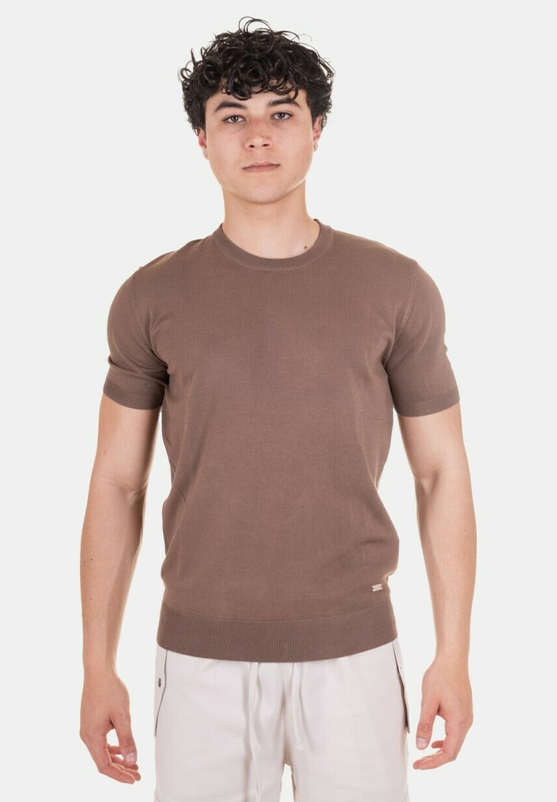 Gianni Lupo T-shirt basic - marrone