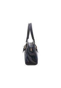 Borsa a mano in pelle blu navy con finitura lucida, doppio manico superiore, hardware in tonalità oro e chiusura con zip. Forma quadrata con design strutturato.