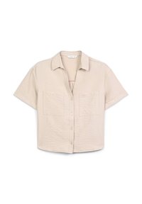 Camicia a maniche corte, con bottoni, di colore beige chiaro e tessuto testurizzato, con due tasche sul petto e colletto. Design piatto, senza decorazioni.