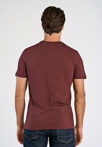 Lindbergh TEE S/S - T-shirt - bas - burgundy