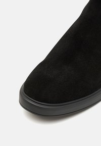 BOSS VANITY - Üle põlve saapad - black