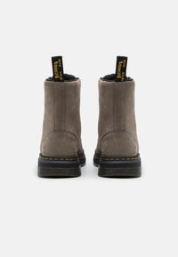 Dr. Martens Stivaletti stringati - dark grey